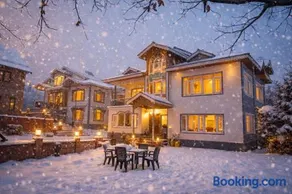 Gulmarg Palace Resorts - Image 4