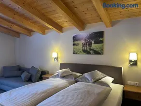 Hotel Sturpen - Image 2