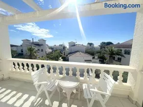 Arenda Pino Alto villa Lotus - Image 2