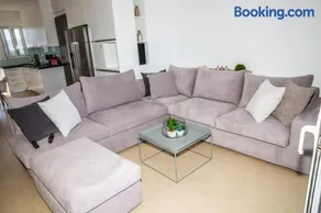 Komfort City Apartment "Elias" mit Meerblick in Lavrio - Image 2