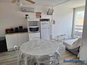 appartement T2bis idealement situé au bord du lac marin de Vieux Boucau - Image 3