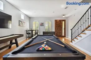 Game Room House, Sleeps 12, Near Everything Tampa - Image 2