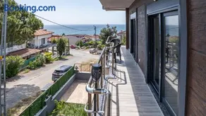 Stunning 4 Floor Villa with Sea View & Beach - Image 3