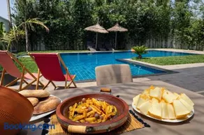 Villa de luxe piscine chauffée & Jacuzzi & Petit déjeuner - Image 3