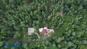 Vamsi's Woodside - Image 2