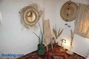 The Lunar Surf House - Image 4