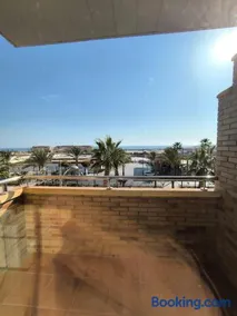 APARTAMENTOS TURISTICOS 3ºD CARLOS III - Cerca de la playa - Image 2