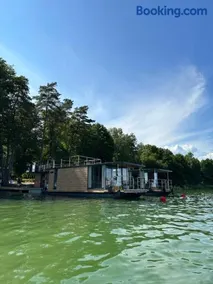 Domki na wodzie - Resort 36 Houseboats - Image 1
