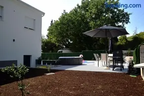 Modern Villa Bura with 3 bedrooms, pool & hot tub - Image 4