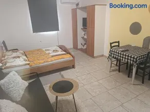 Imanje Mihailovic 2 - Image 2