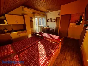 Mekina Guesthouse - Image 3