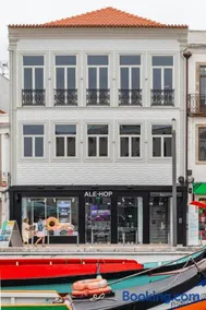 SAL Collection Hotel - Image 4