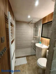 Cozy 1 room flat with sauna - Image 4