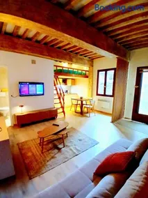 Élégant loft centre ville calme avec mezzanine 2 à 4 personnes - Image 1