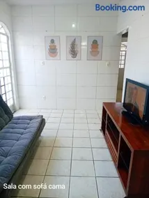 Casa 3 quartos, cozinha, banheiro, sala, garagem - Image 1