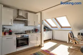 Finest Retreats - Ocean Lookout - Luxury Woolacombe Beach Apartment with Sea Views - Image 3