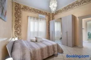 Relax House - Image 1
