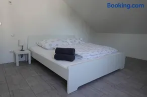 Ruhige Ferienwohnung in der Kernstadt Laubach - Image 2