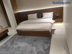 Hotel city heart - Image 4