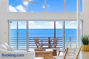 Spacious Beachfront in Oahu - Image 3