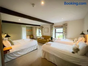 New Ing Lodge - Image 2