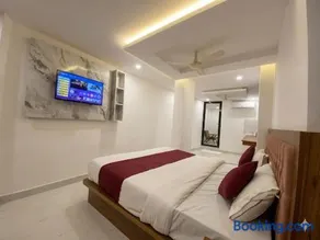 hotel ak grand - Image 4
