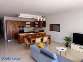 Marsaxlokk Harbour View Apartment - Image 1