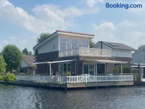 Water Villa Minaro Vinkeveen - Image 2