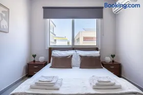 Modern 2-Bedroom Apartment in Oroklini, Larnaca - Image 4