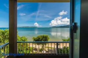 Sion fusaki Beachfront - Image 1