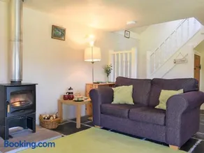 Crofter's Barn - Image 3