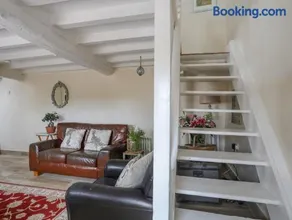 Little House - Image 3