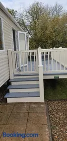 KSR Hot Tub Holiday Home at Tattershall Lakes - Image 2