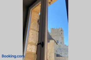 La Croquante face au château - Image 2