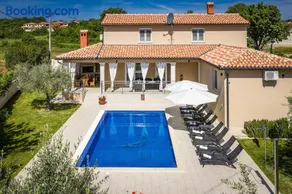 Villa Karla, private pool, 3 bedroom - Image 2