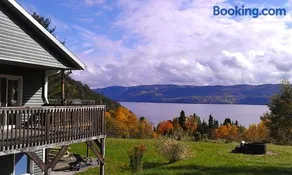 Villa de la Montagne VUE sur le Fjord - Image 1