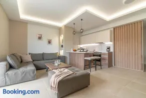 Christina's cozy apartment near the airport - Image 1