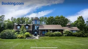 Hillside Estate - 14 Acre Waterfront Log home on Lake Champlain - Image 1