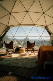 A Cozy Fireside Glamping Escape with Ridge Views - Image 3