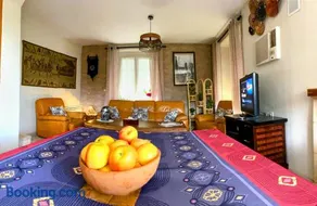 Grande Maison Historique Confortable Climatisée - Image 2