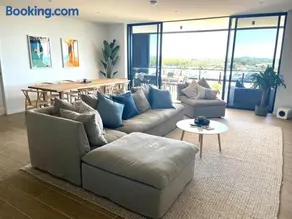 Luxury Bokarina Beach Escape - Image 2