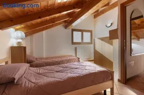 Peaceful Alpine House near Sentiero Valtellina - Image 3