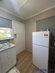 #1 Waddell Studio Apartment - Image 2