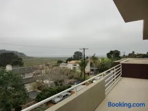 Coastal Retreat near Beach, Golf & Sand - Image 2