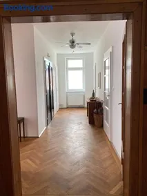 Honiger Historic Townhouse Vienna City Center 12min - Airport 11min - Image 3