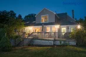 Strawberry Hill - Image 1