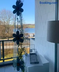 Modernes Apartment mit Pool und Sauna - Image 2