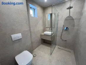 Pacifae Hotel - Image 2