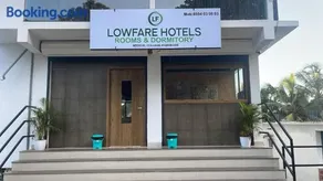 Lowfare Hotels Medical College - Image 2