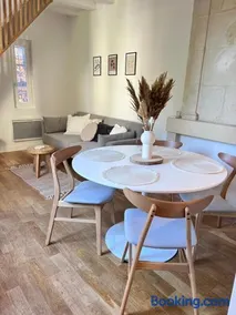 Le Jeanne, appartement en duplex proche forteresse et centre ville - Image 4